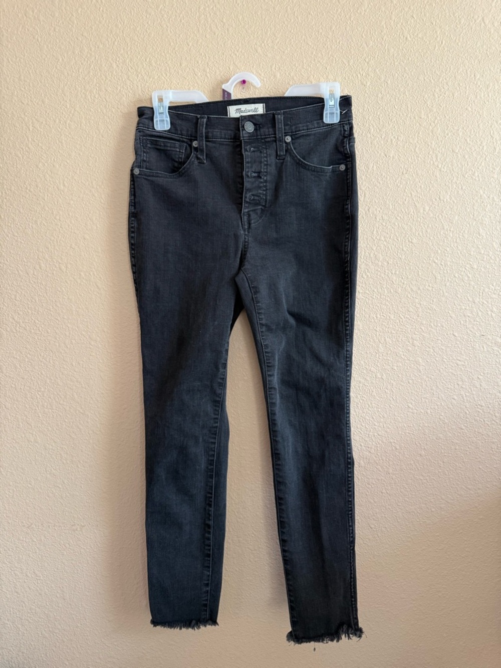 Madewell Black Skinny Jeans with Raw Hem-26P
